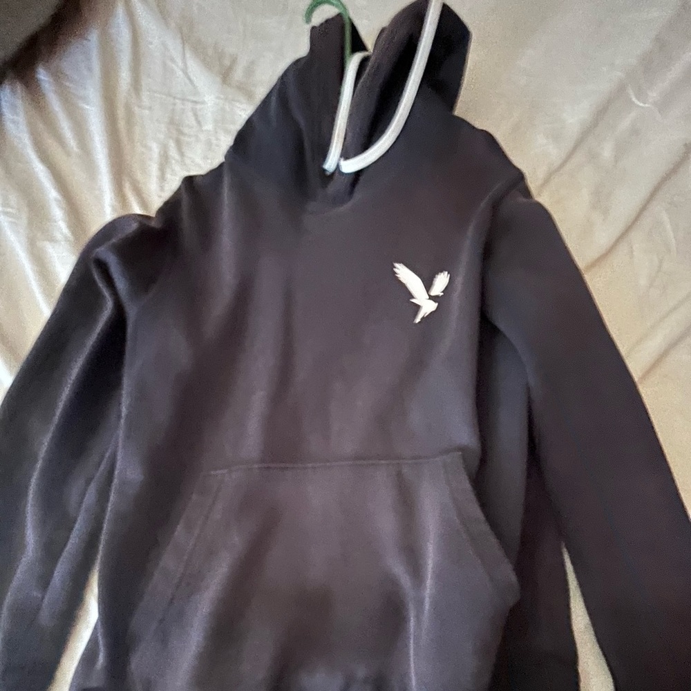 navy blue american eagle hoodie